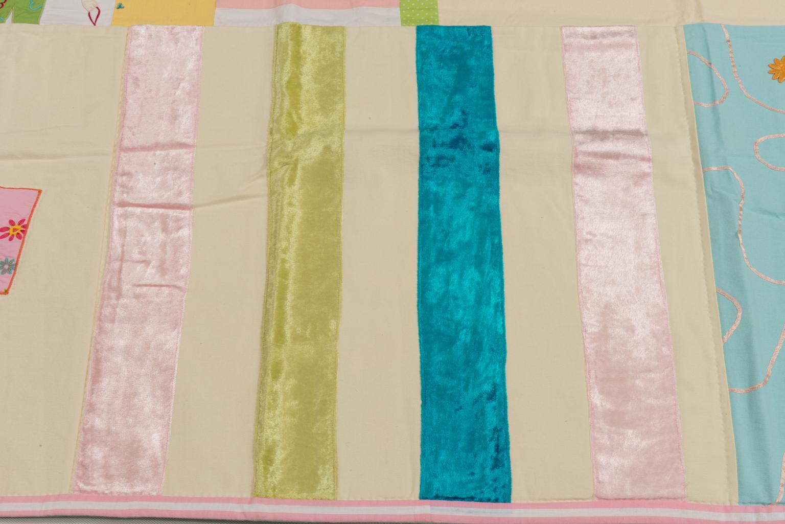 Quilt bestickte Patchwork- oder gepolsterte Deckendecke für Baby Mädchen im Angebot 1