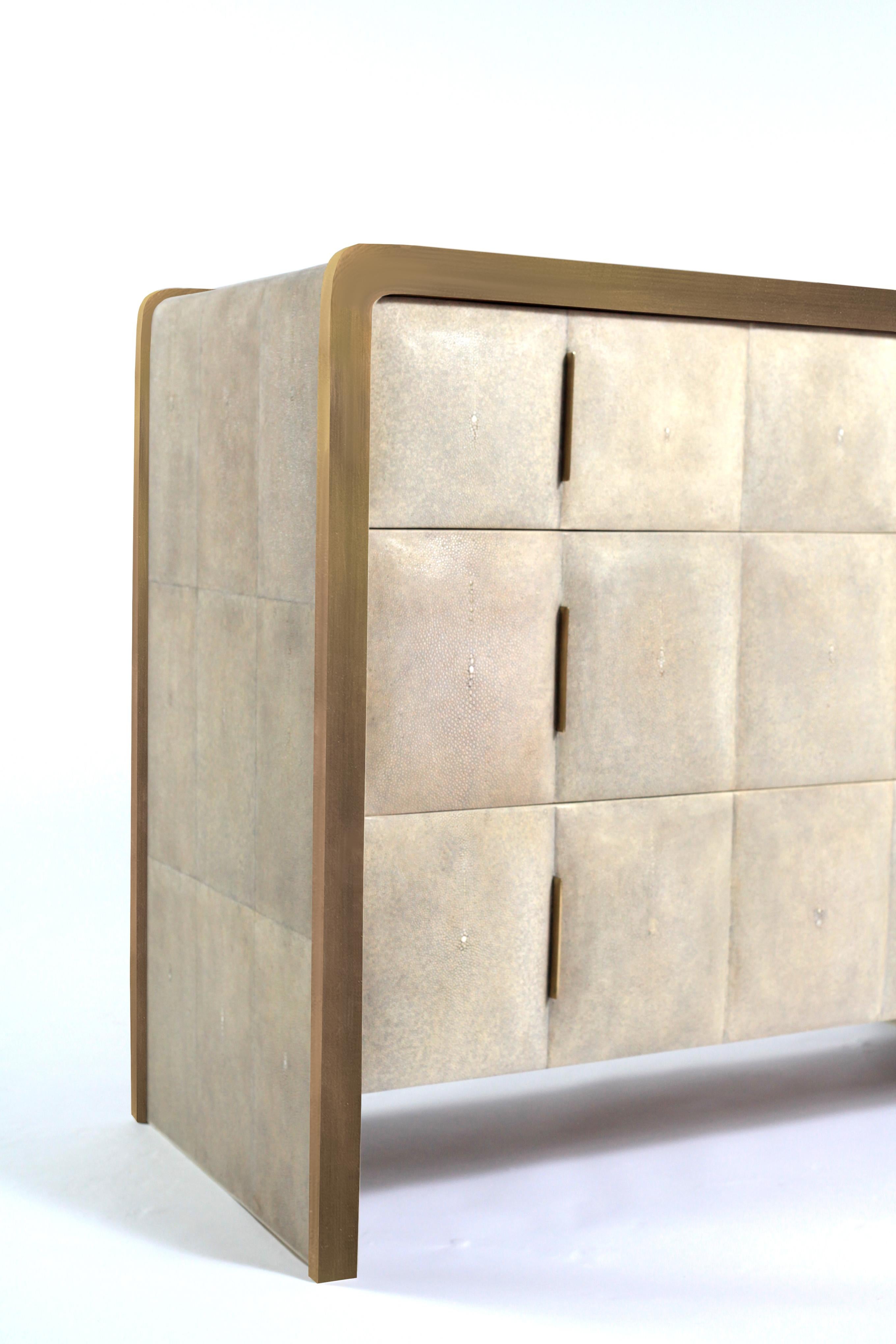 French Quilted Chest of Drawers in Cream Shagreen & Bronze-Patina Brass by R&Y Augousti For Sale