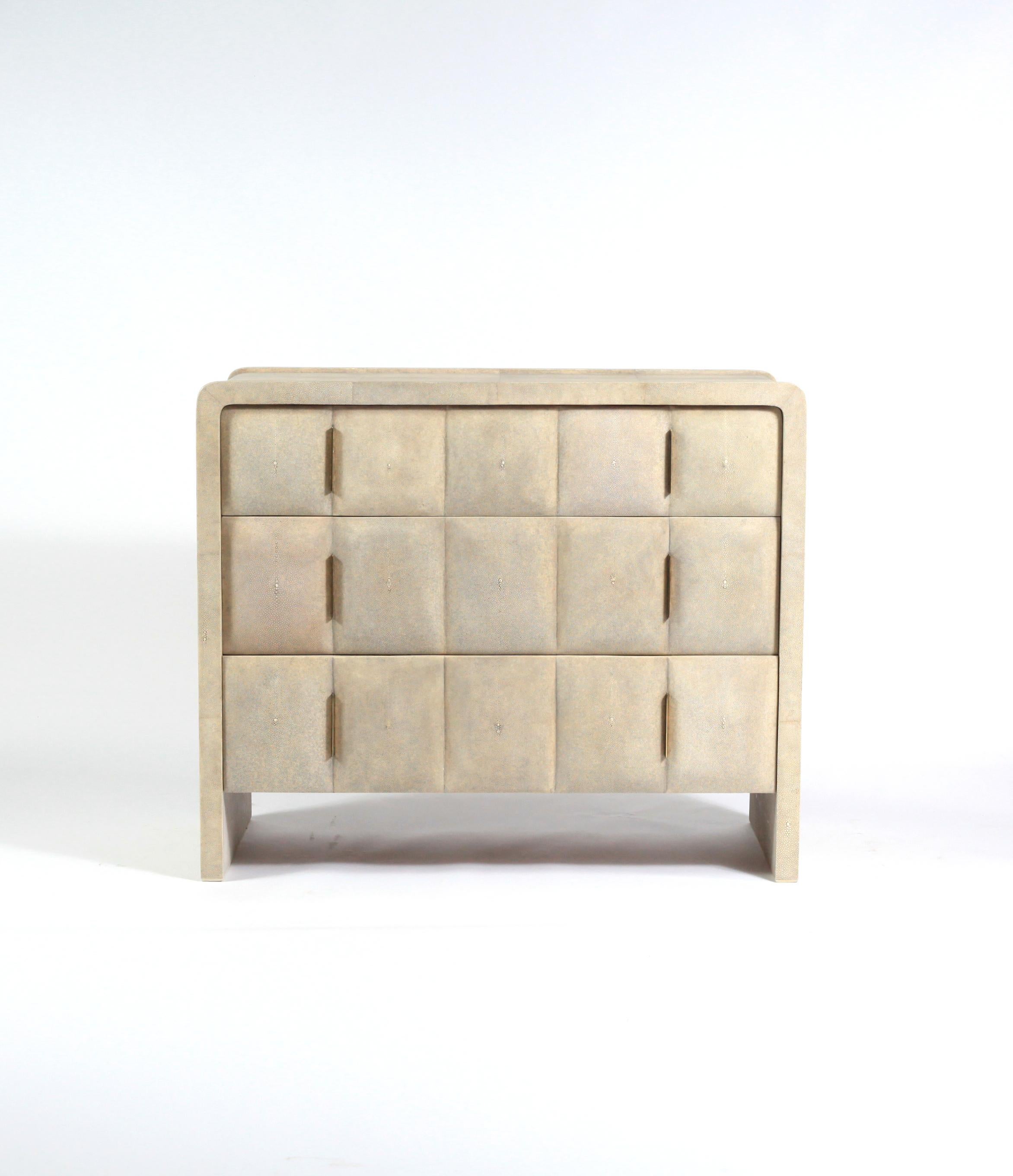Hand-Crafted Quilted Chest of Drawers in Cream Shagreen & Bronze-Patina Brass by R&Y Augousti For Sale