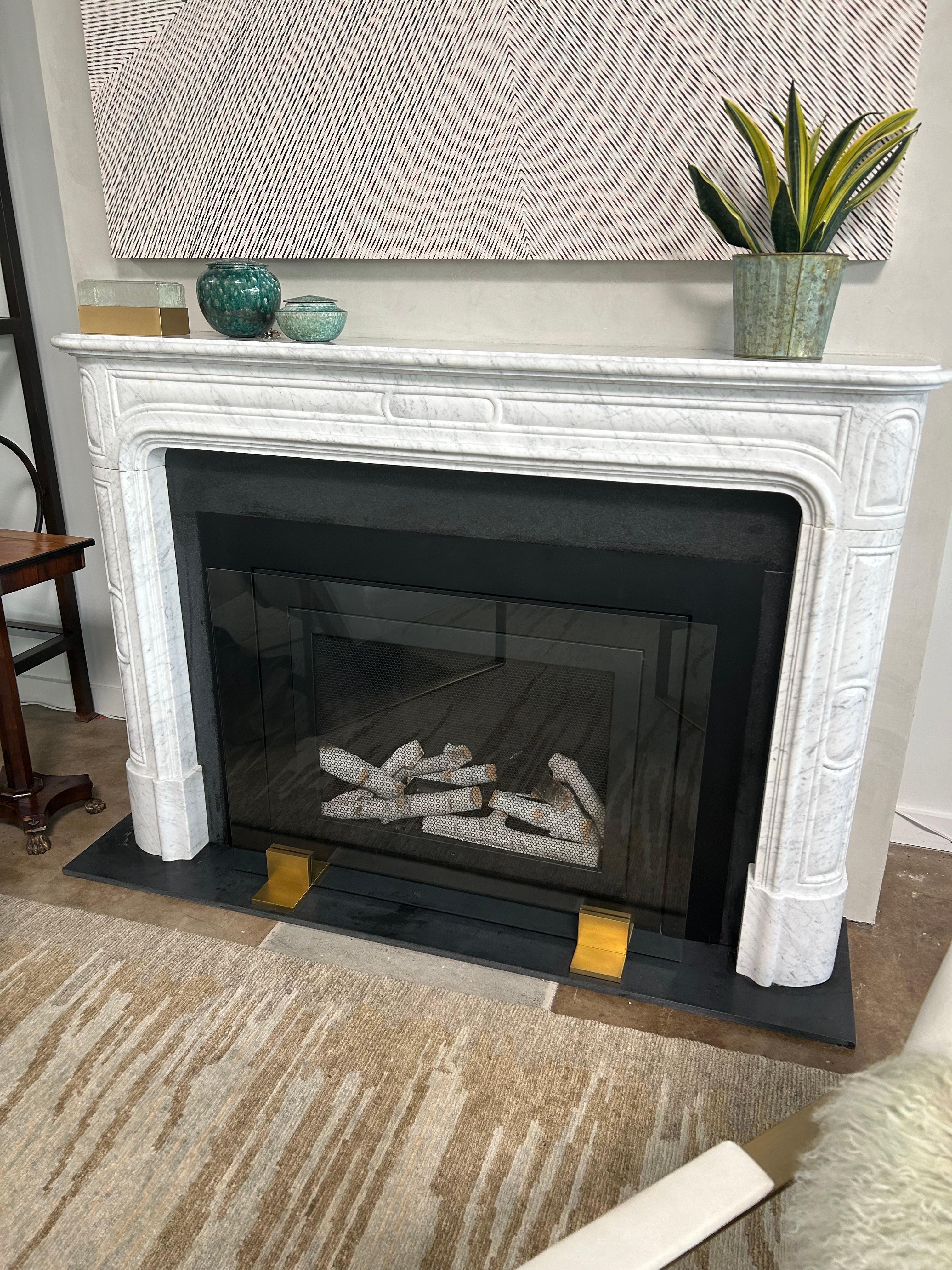 Contemporary Quinn Glass Fireplace Screen, Ready To Ship For Sale