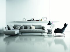 Quinta Strada 2-Seat Small Sofa in Clean Grey Upholstery by Sergio Bicego