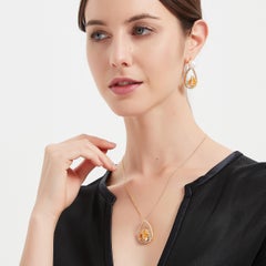 Quintessence Pearl with Flower Basket Necklace