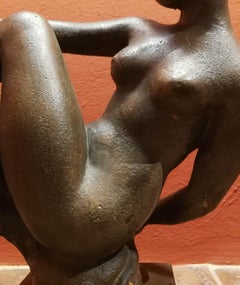 Quinto Martini Female Nude Sculpture 20 century terracotta signed.