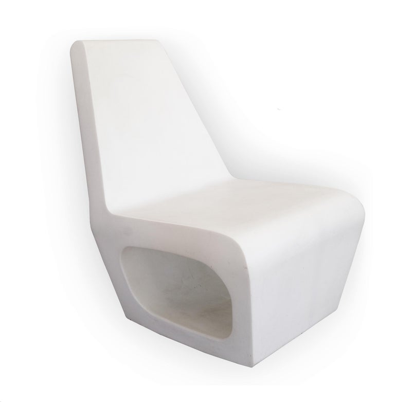 Quinze And Milan Vintage Plastic Molded Jellyfish Rocking Indoor Outdoor Chairs For Sale At 1stdibs