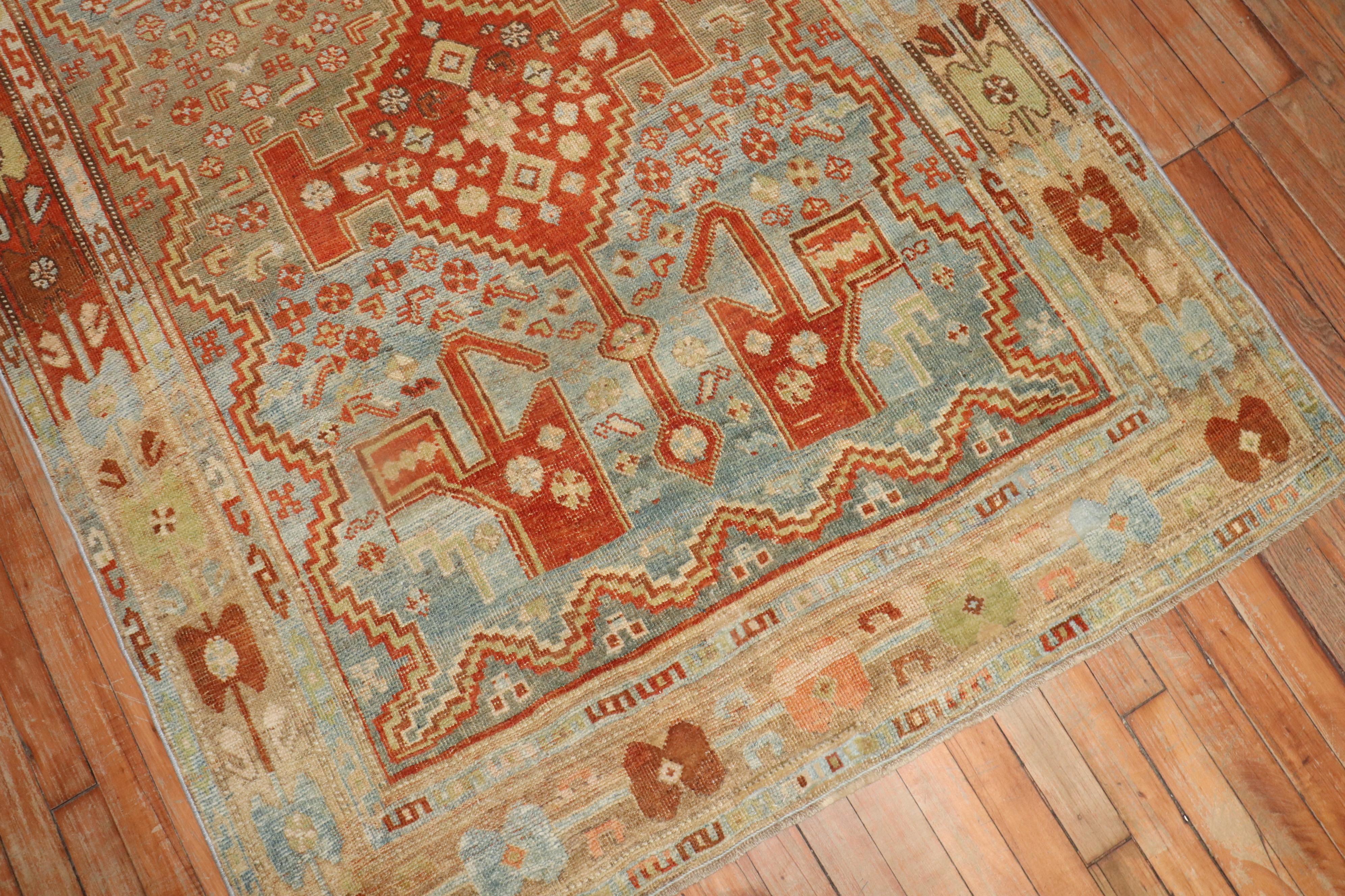 Antiker persischer Bidjar-Teppich im skurrilen Stil (Persisch) im Angebot