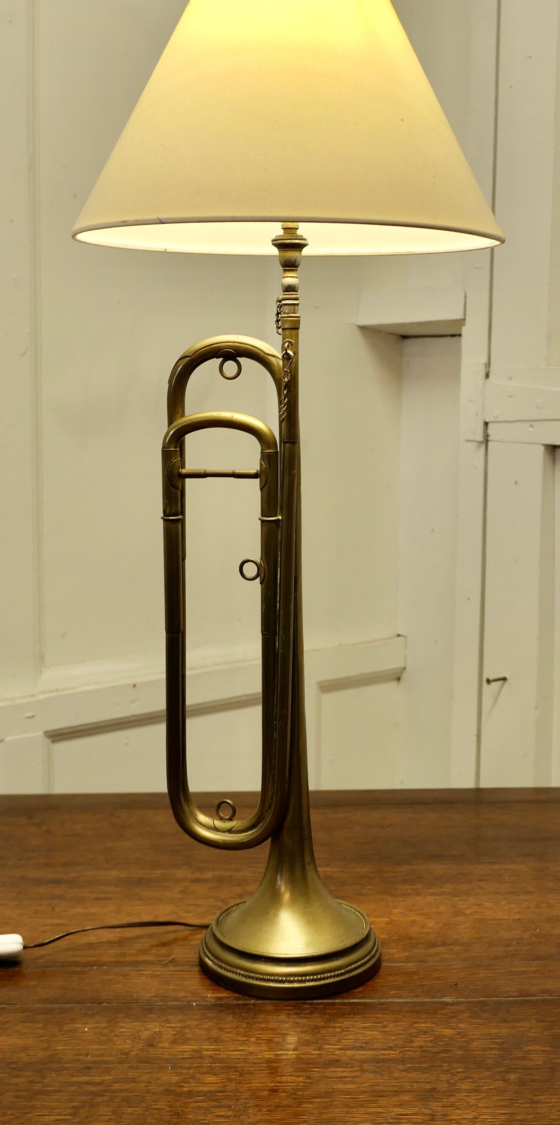 Quirky Brass Table Lamp Made from a Trumpet In Good Condition For Sale In Chillerton, Isle of Wight