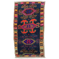Türkischer Mini-Teppich mit skurrilem Muster