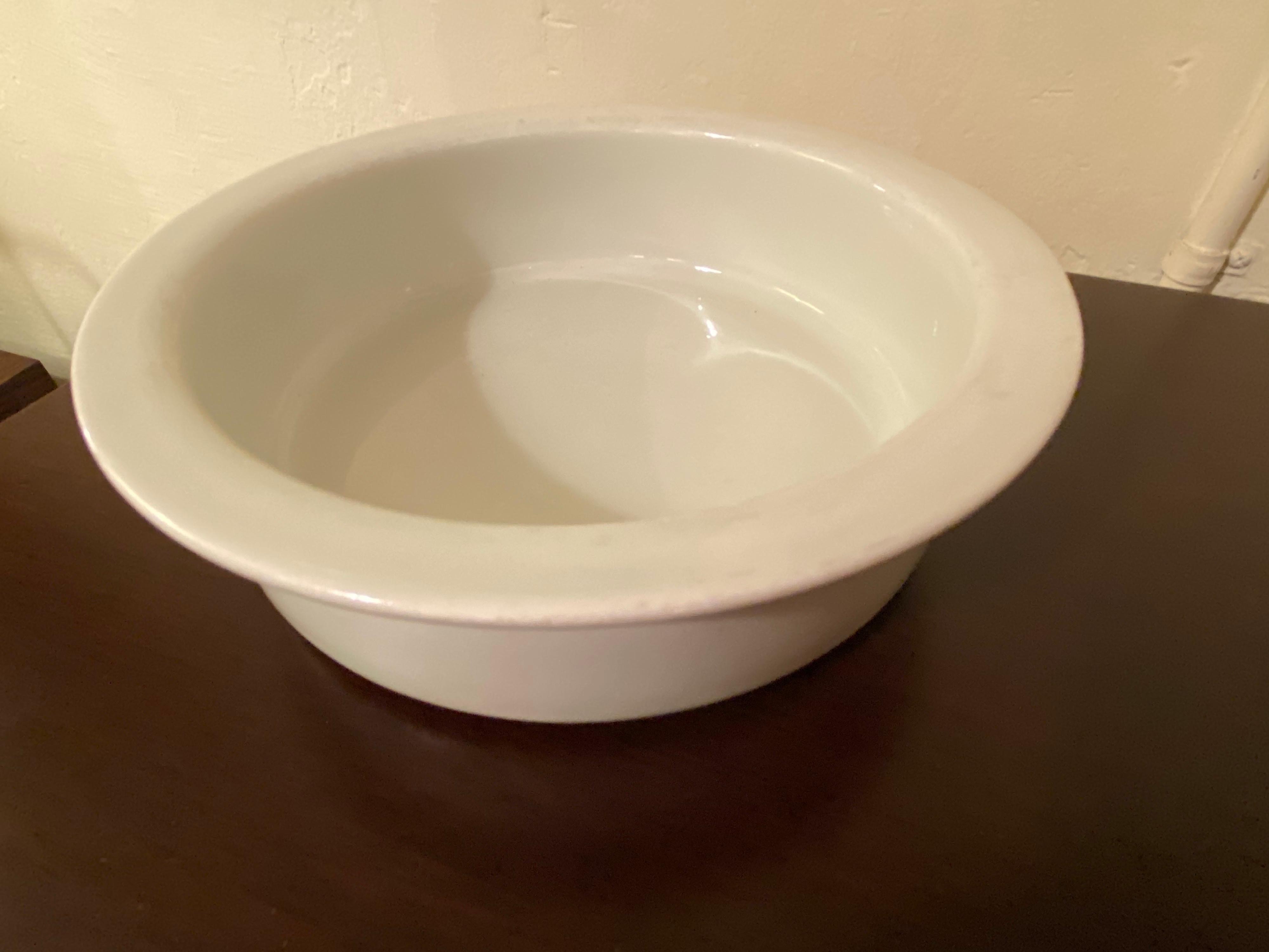 Quistgaard Dansk Dinnerware Set 70 Piece In Good Condition In Philadelphia, PA