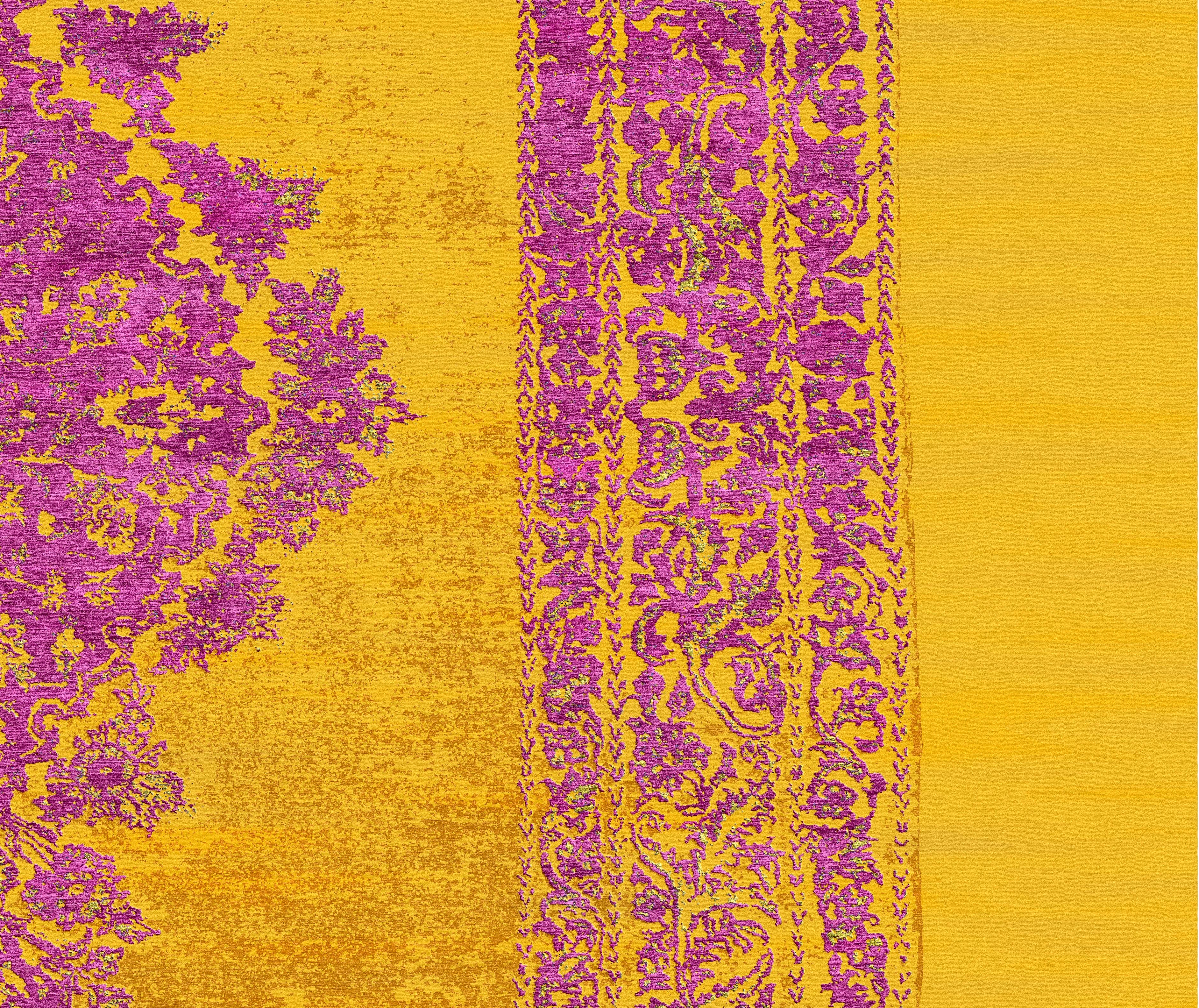 Qum Refracted Gold Orchidee Handgeknüpfter Teppich im zeitgenössischen modernen Design im Zustand „Neu“ im Angebot in Lohr, Bavaria, DE