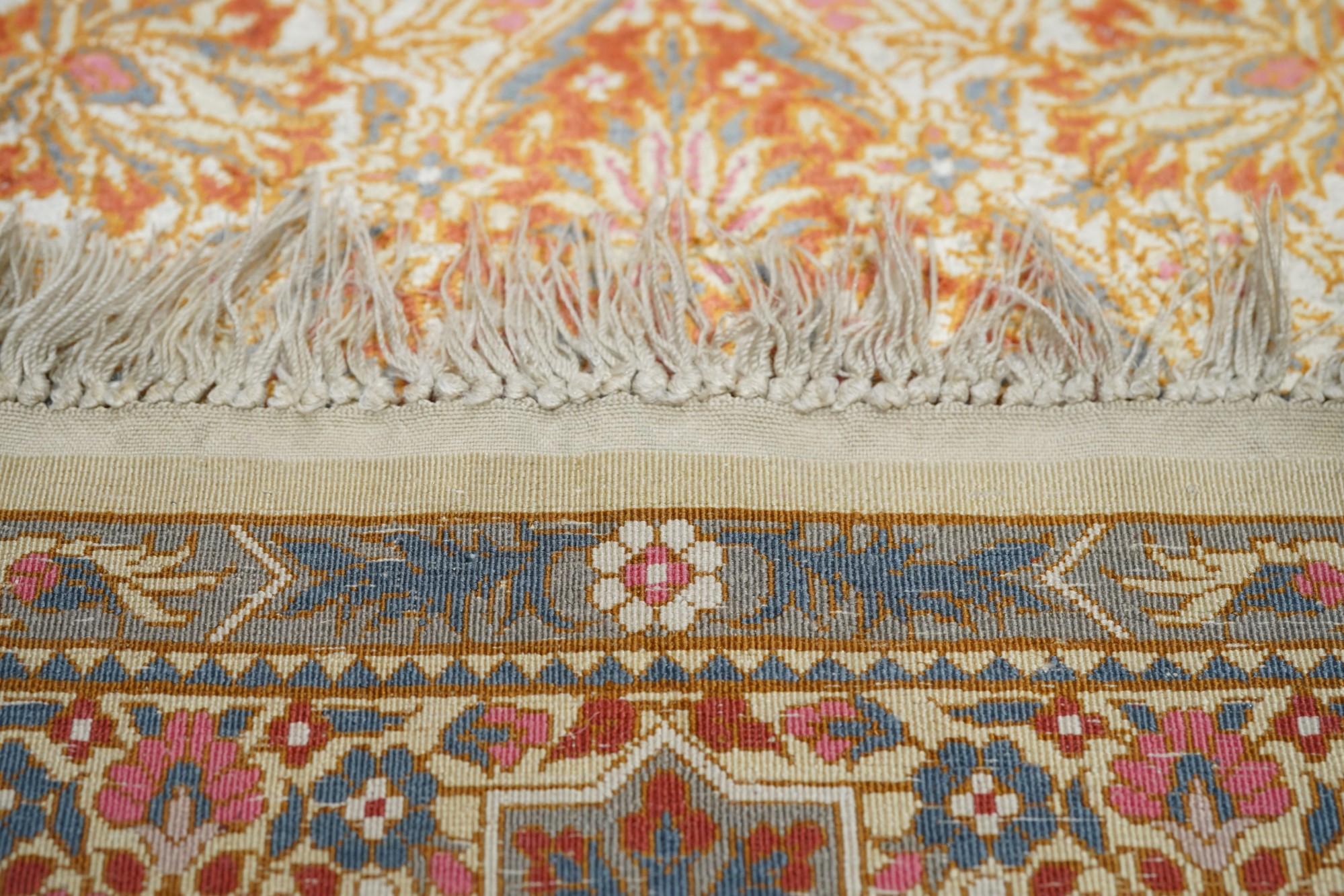 Qum RugSilk Qum Rug 2'0