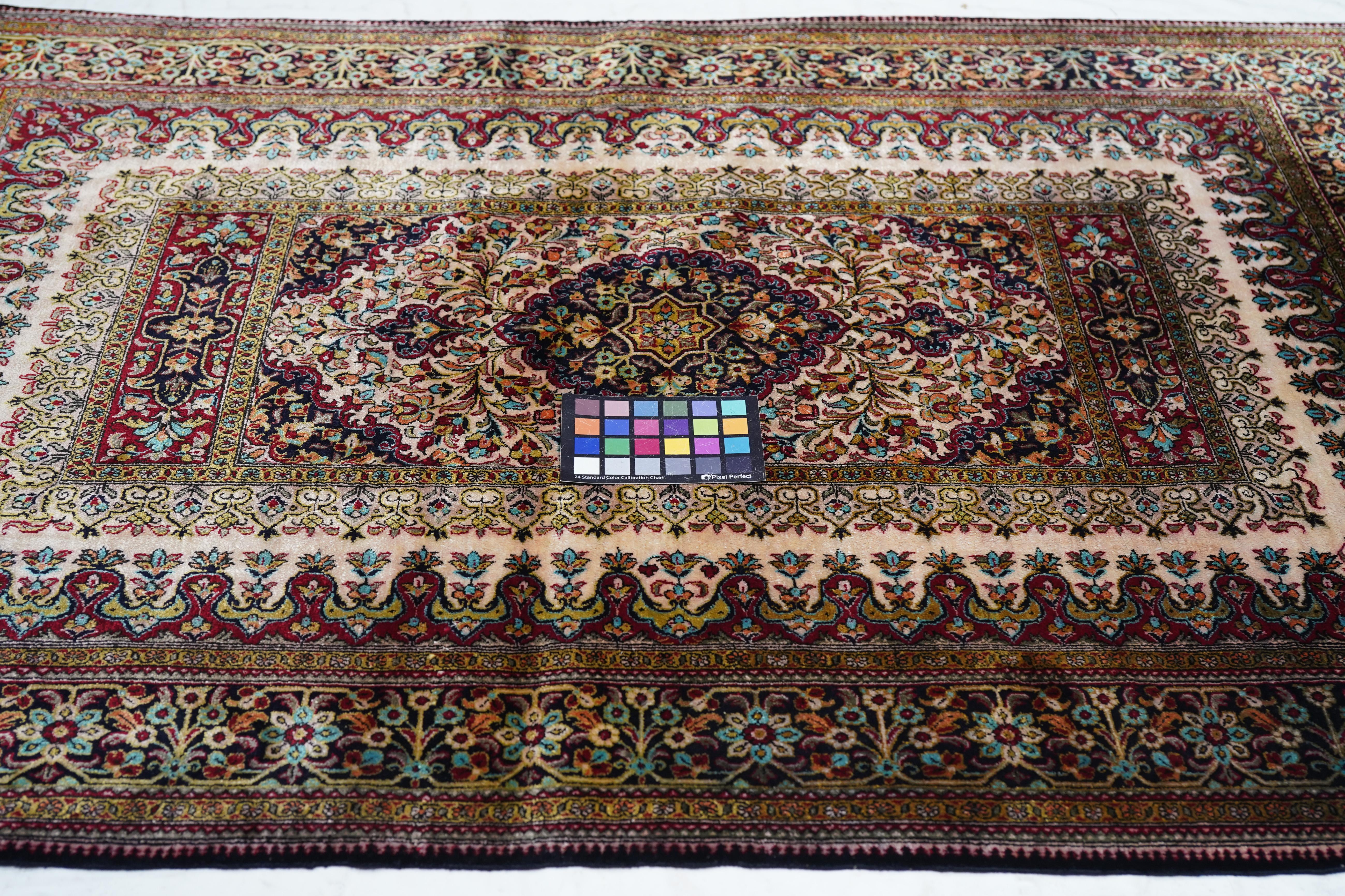 Fine Silk Persian Qum Rug 3'6'' x 5'0'' For Sale 4