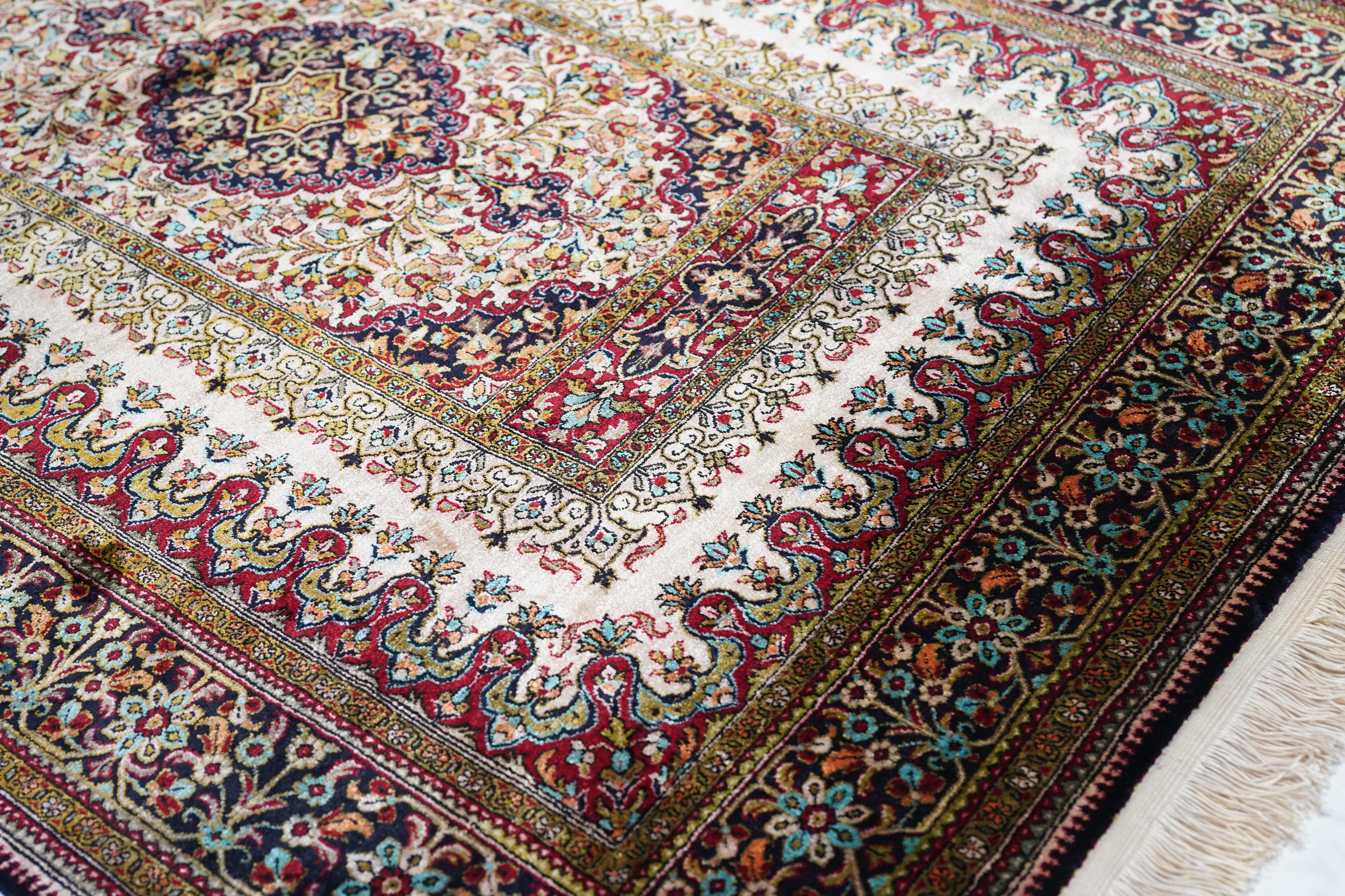 20th Century Fine Silk Persian Qum Rug 3'6'' x 5'0'' For Sale