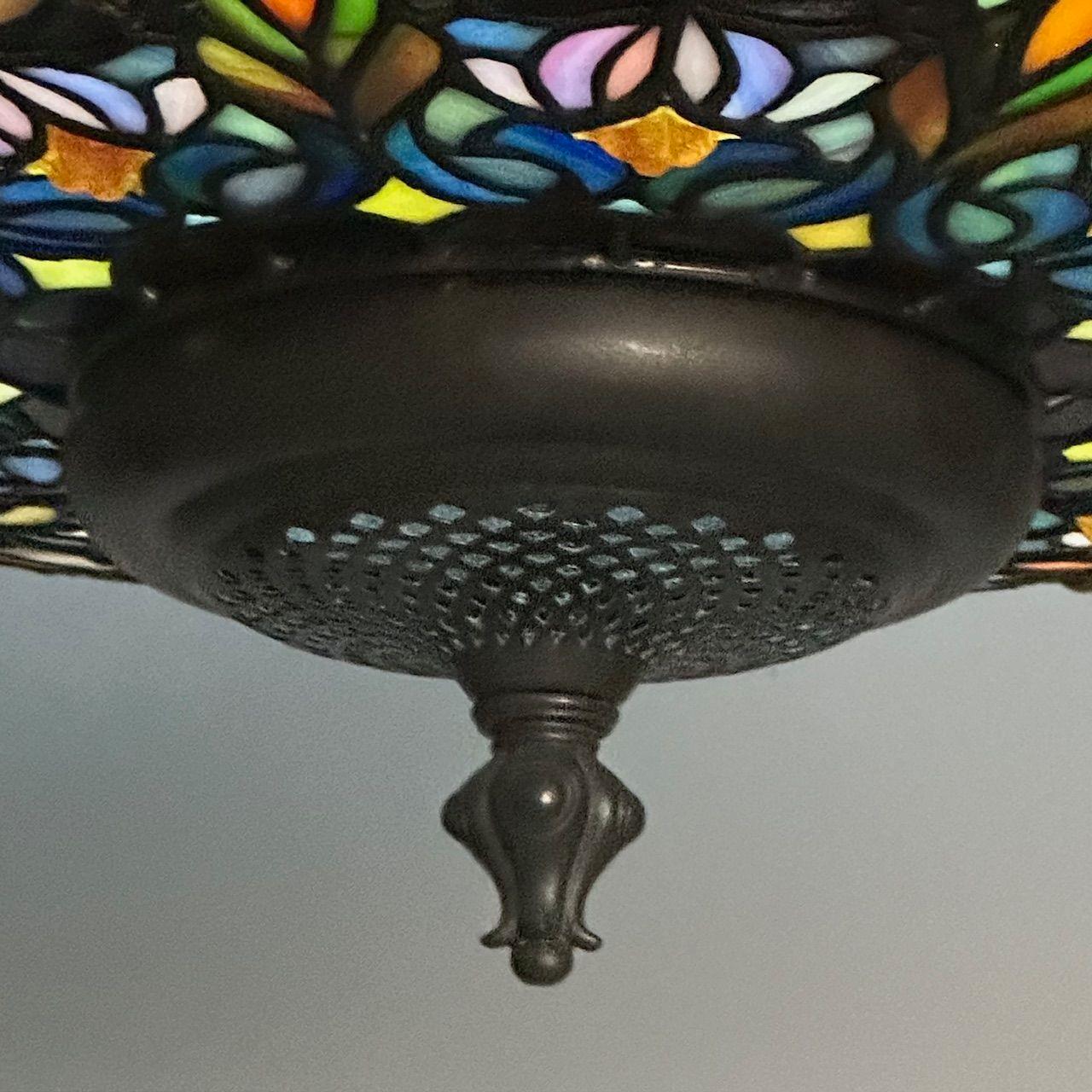 Quoizel, Tiffany Style, Bowl Chandelier, Resin, Art Glass, Bronze, 2010s 4