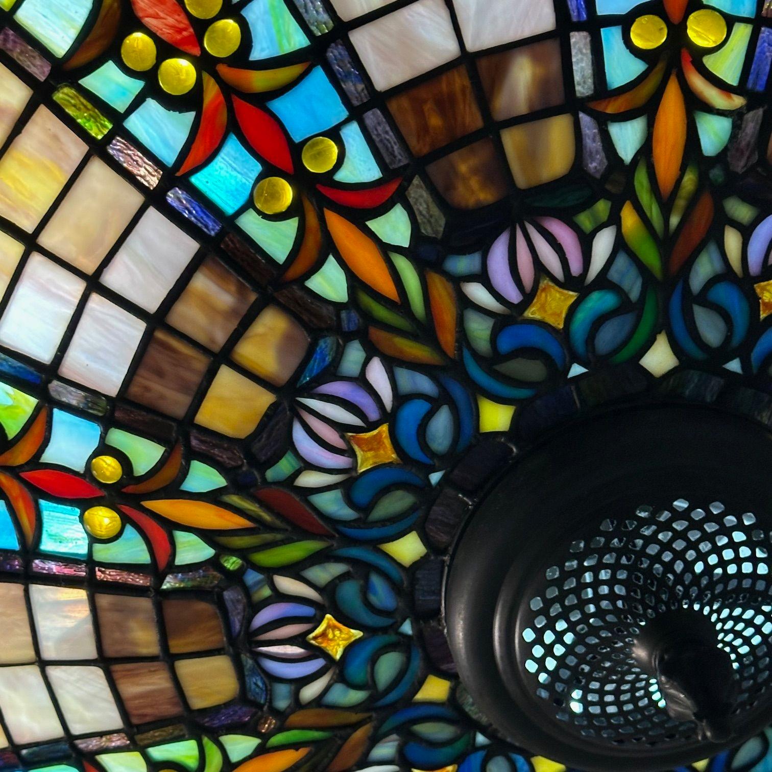 Quoizel, Tiffany Style, Bowl Chandelier, Resin, Art Glass, Bronze, 2010s 2