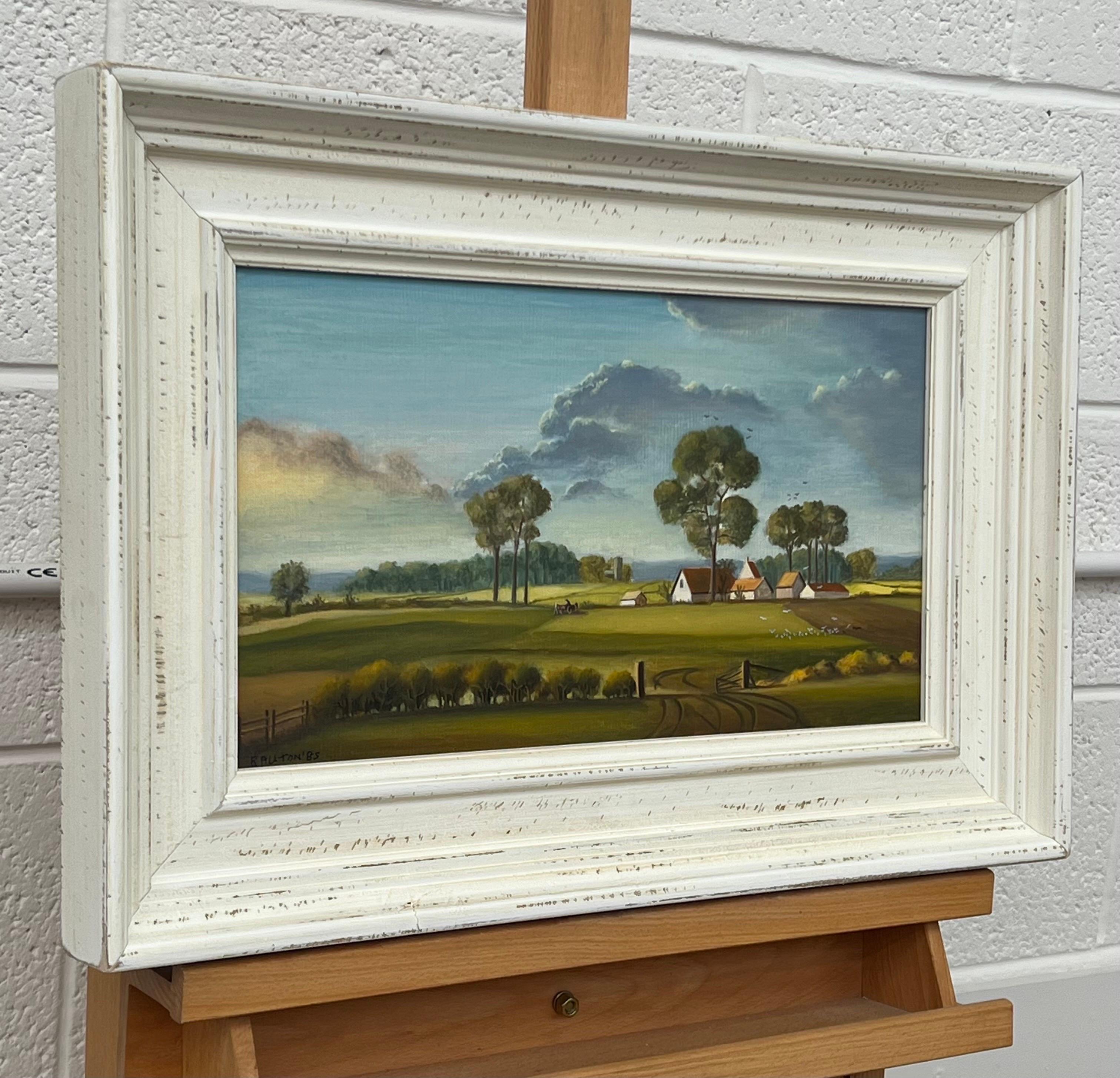 Paisaje agrícola con exuberantes campos verdes y cielo estival en la campiña inglesa - Painting de R Auton