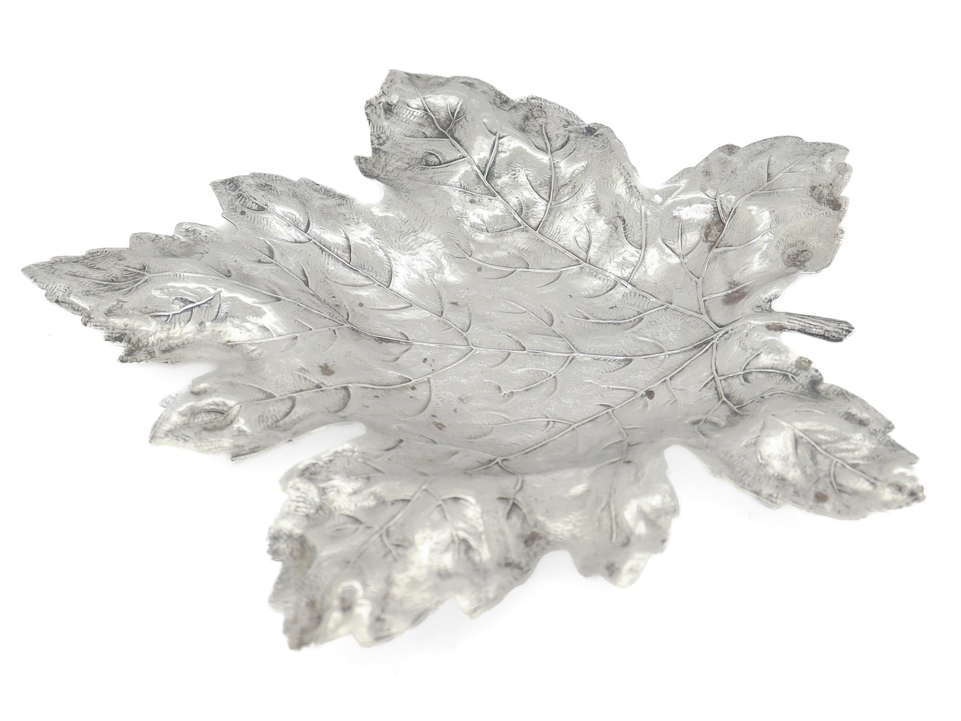 R. Piatto a forma di foglia d'acero in argento Sterling di Blackington della metà del secolo scorso o Vide Poche in vendita 4