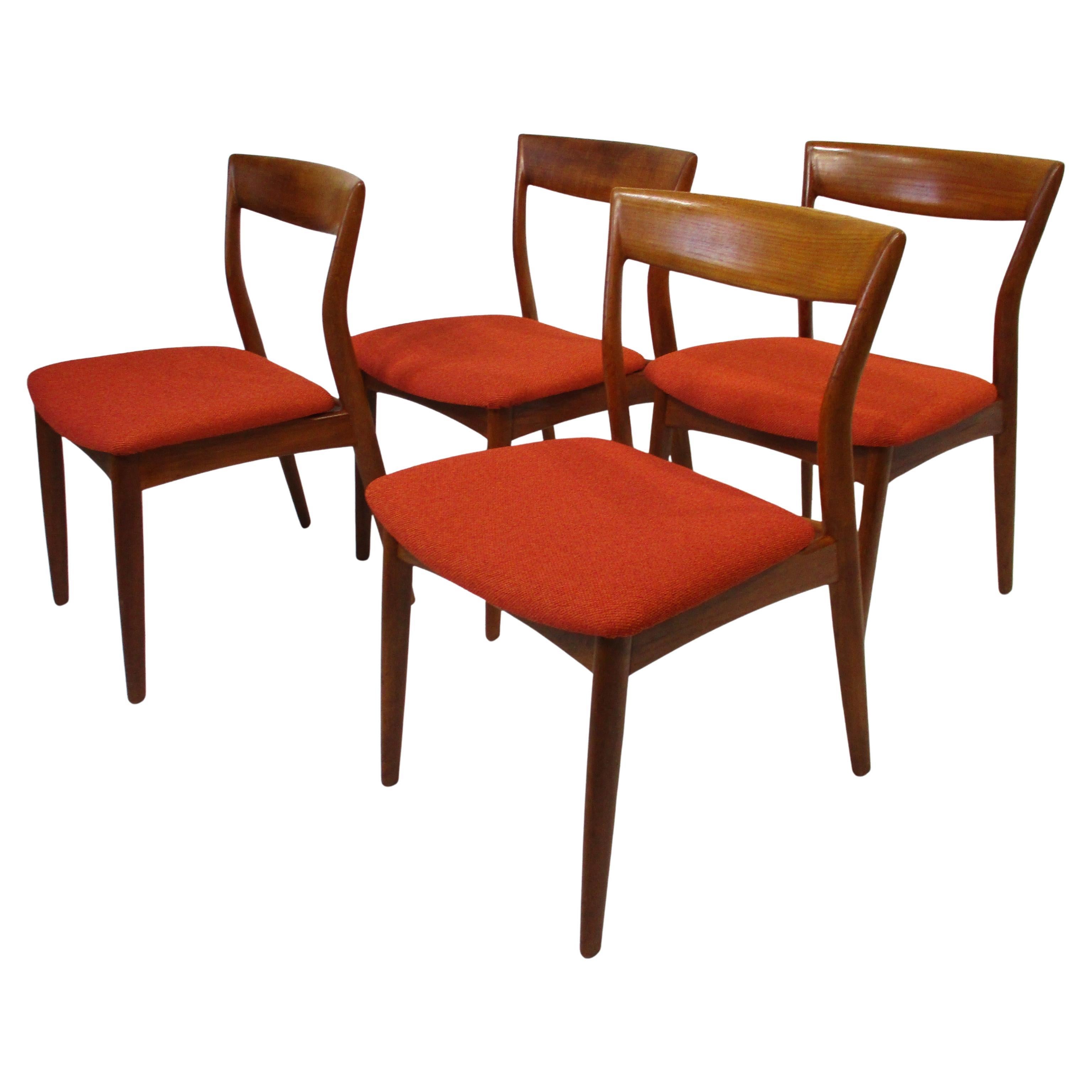 R. Sedie da pranzo in teak di Borregaard per Viborg Stolefabrik Danimarca