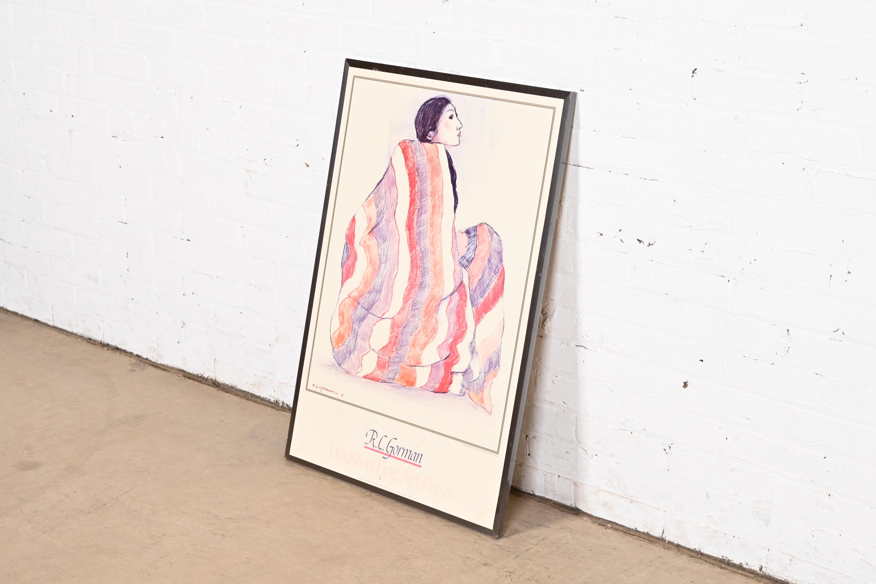 Amérindien Impression encadrée Striped Blanket de R. C. Gorman, 1985 en vente