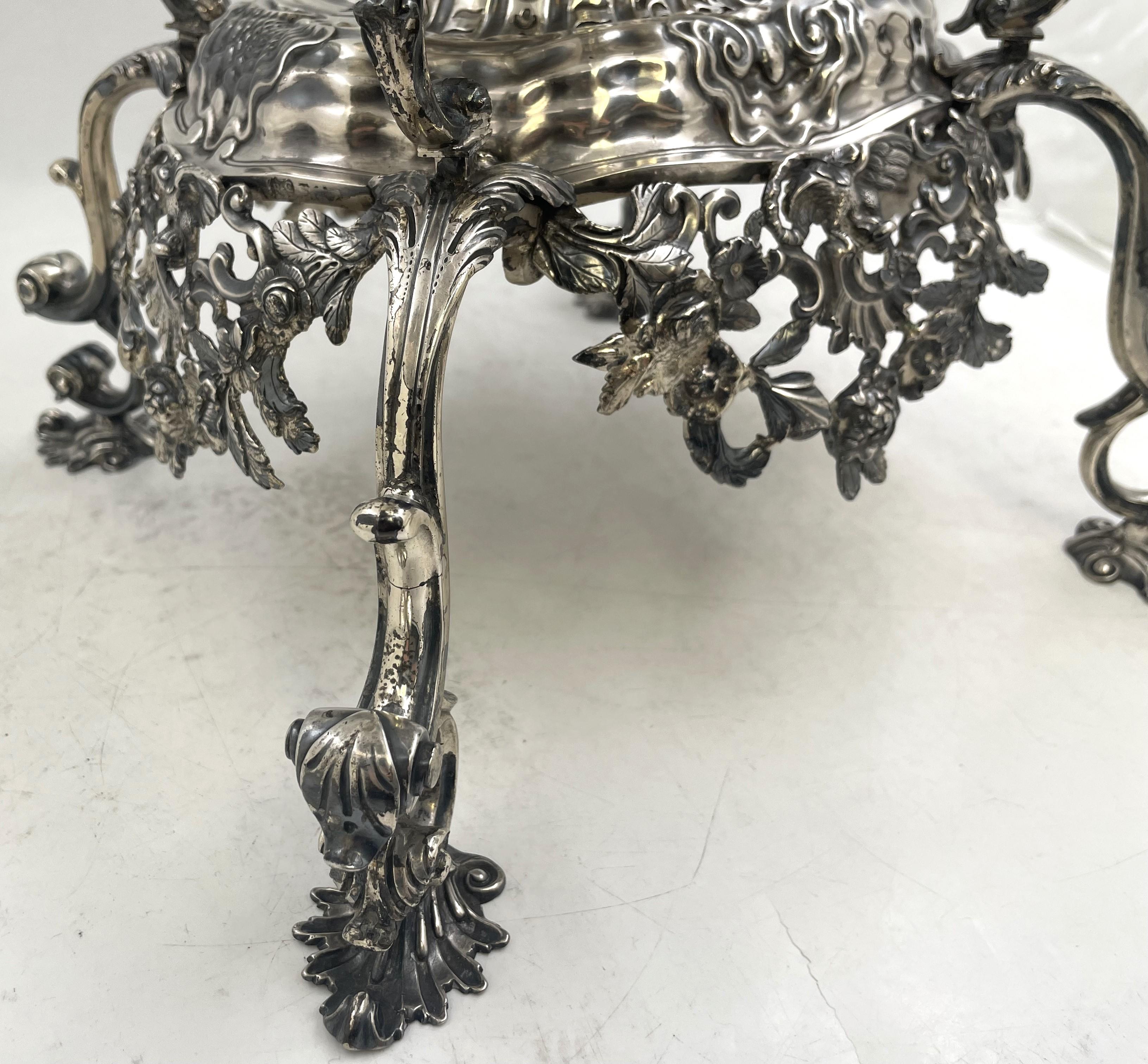 R. Centrotavola Epergne in argento Sterling di Calderwood della metà del XVIII secolo in vendita 8