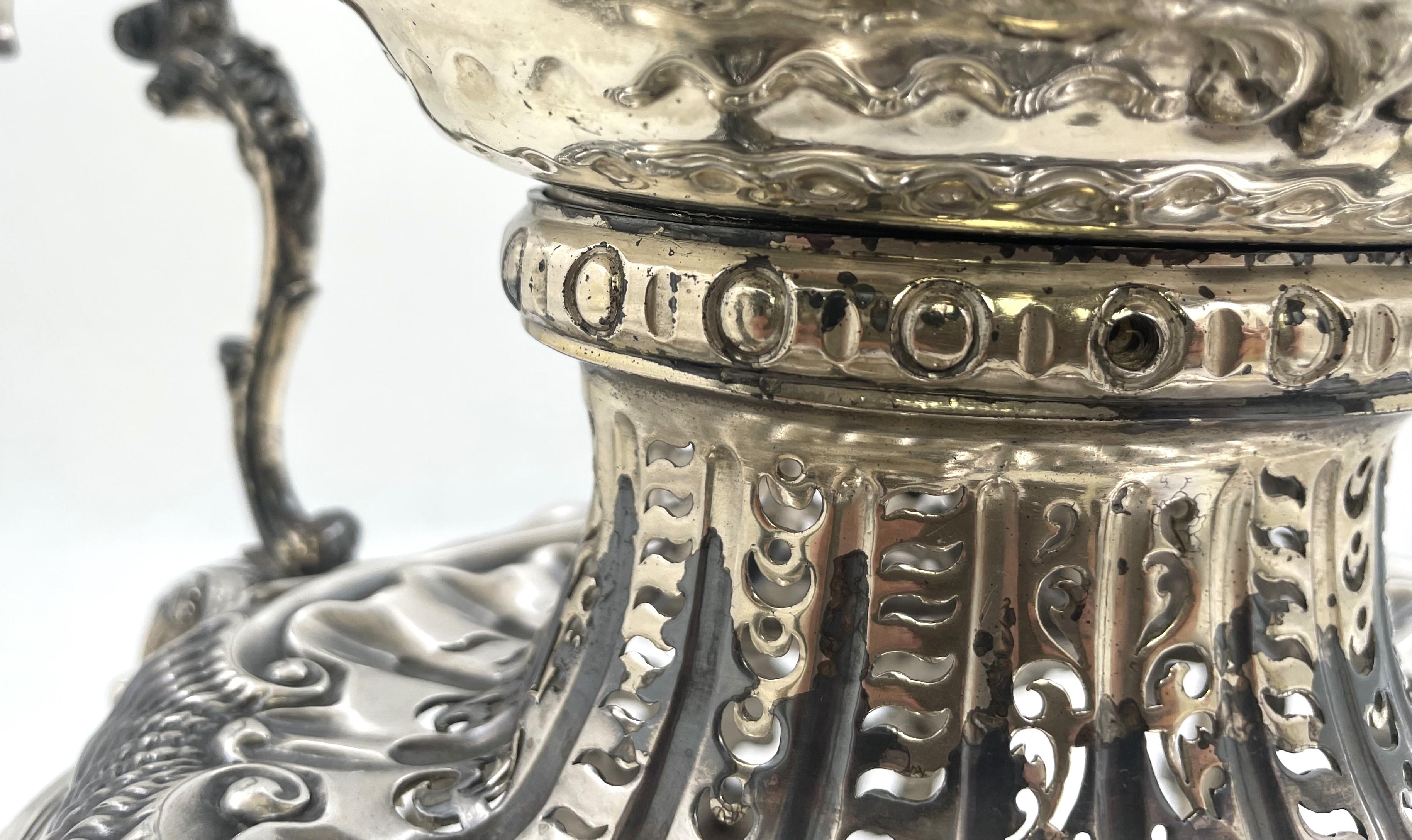 R. Centrotavola Epergne in argento Sterling di Calderwood della metà del XVIII secolo in vendita 2