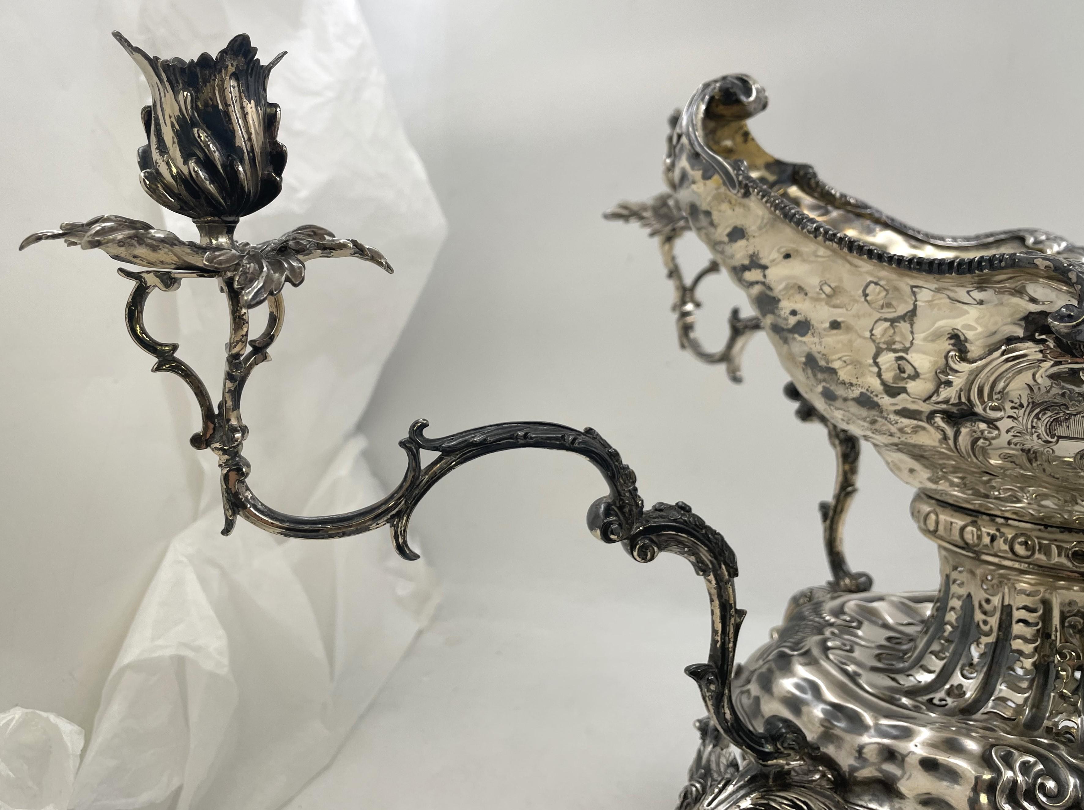 R. Centrotavola Epergne in argento Sterling di Calderwood della metà del XVIII secolo in vendita 4