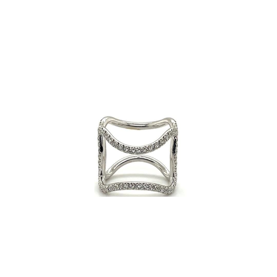 R-CC100, 18k White Gold, One of a Kind Ring In New Condition For Sale In New York, NY