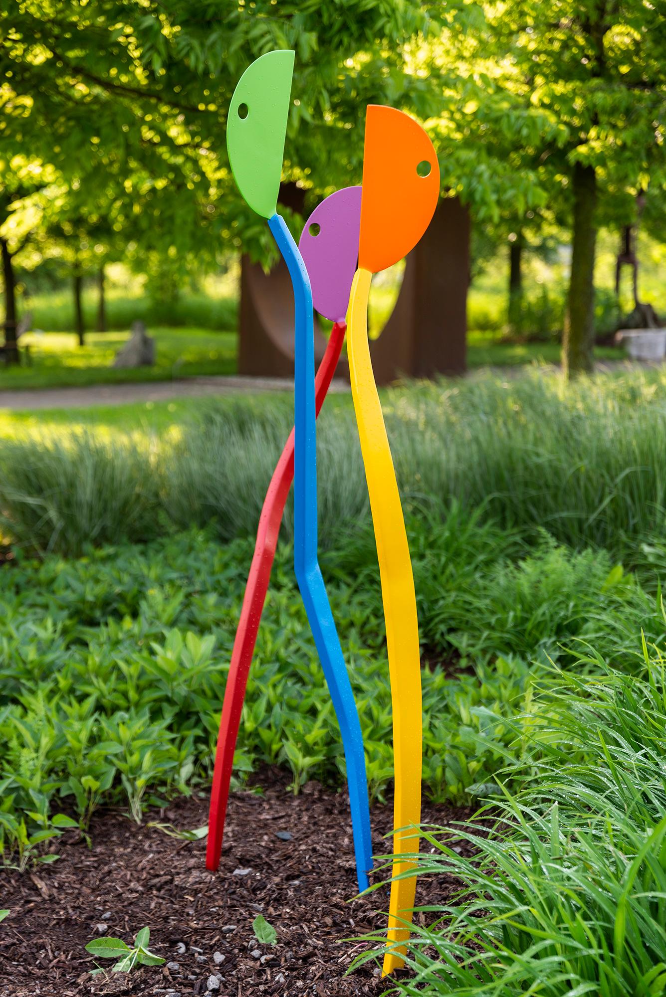 Red, Yellow and Blue - sculpture minimaliste et abstraite en acier peint par poudrage - Contemporain Sculpture par R. Clark Ellis