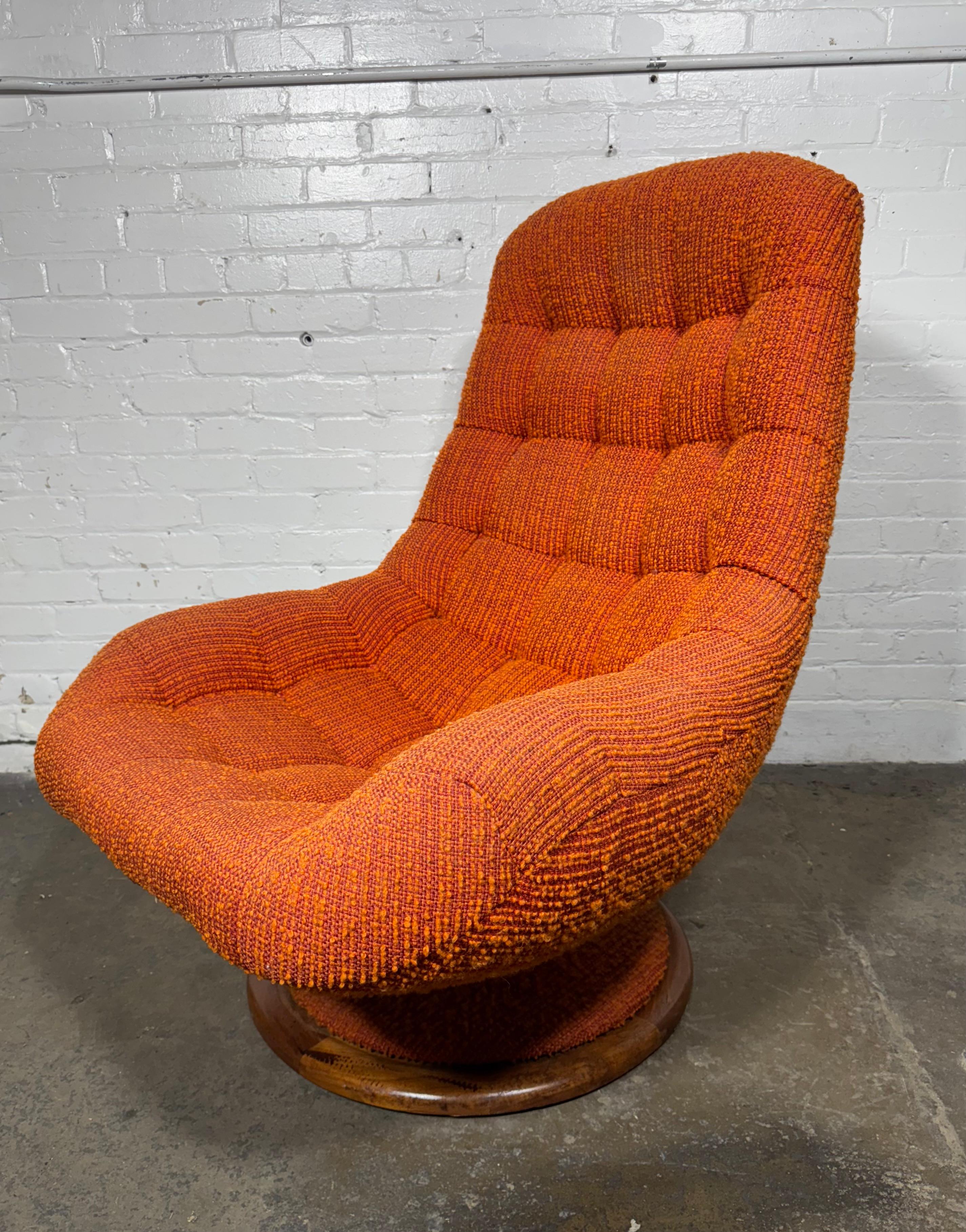 Mid-20th Century R. Huber Danish Modern / Space Age Teak Swivel 
