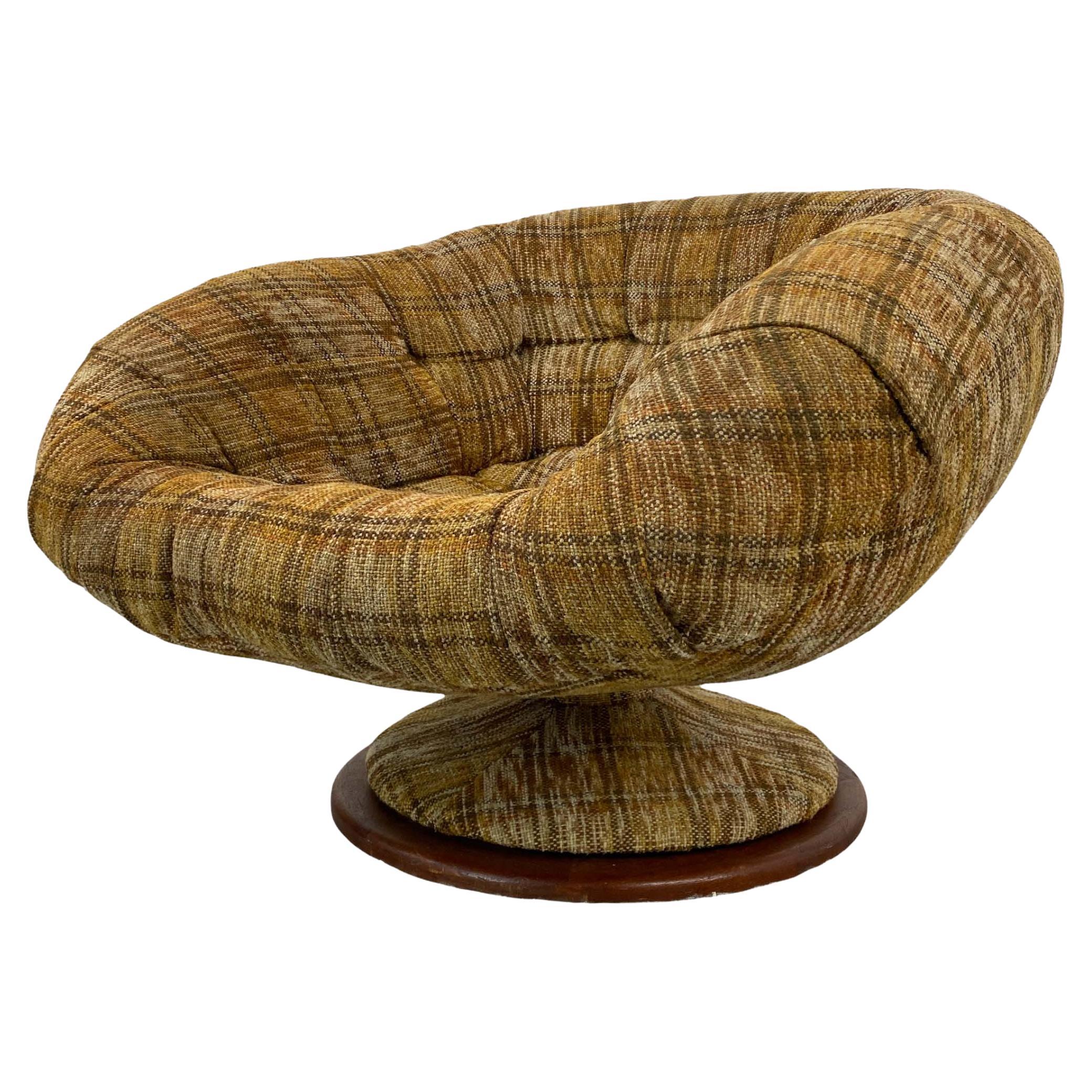 Set of Four Swivel Tub Chairs by Shelby Williams For Sale at 1stDibs