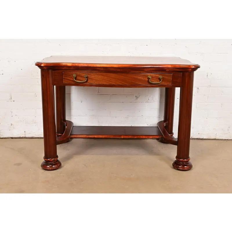 R. J. Horner Style American Empire Writing Desk or Library Table, Circa 1890s In Good Condition For Sale In South Bend, IN