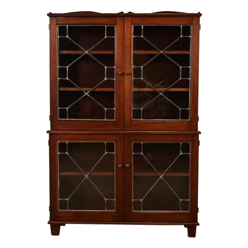 R. J. Horner: libreria in vetro in stile Arts 
Crafts in mogano, circa 1920 in vendita