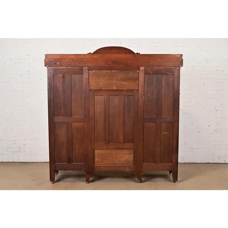 R. J. Horner - Libreria tripla in legno di ciliegio in stile vittoriano, Circa 1880 in vendita 6