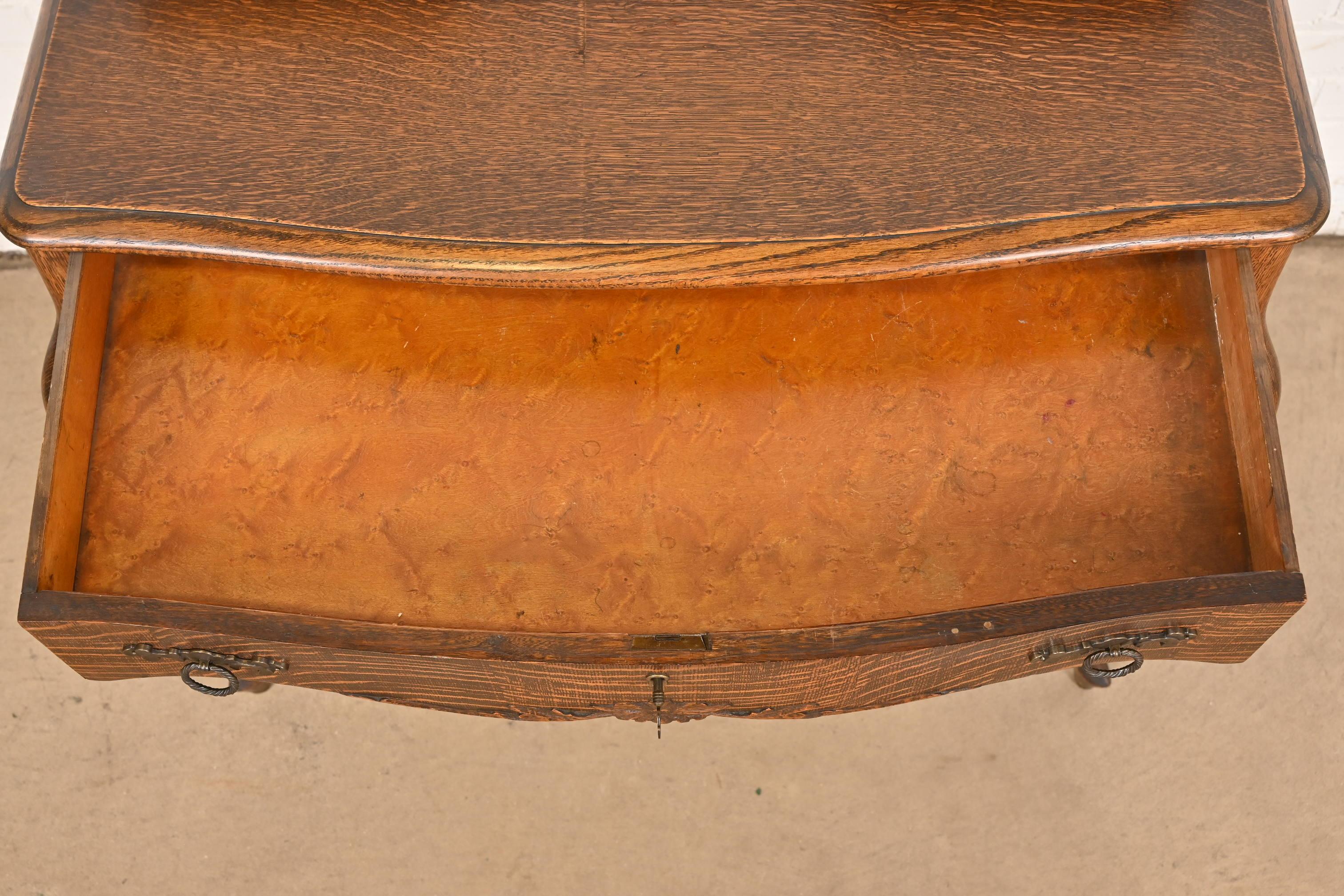 Cuivre Bureau victorien ancien pour femmes de style R. J. Horner, vers 1890 en vente