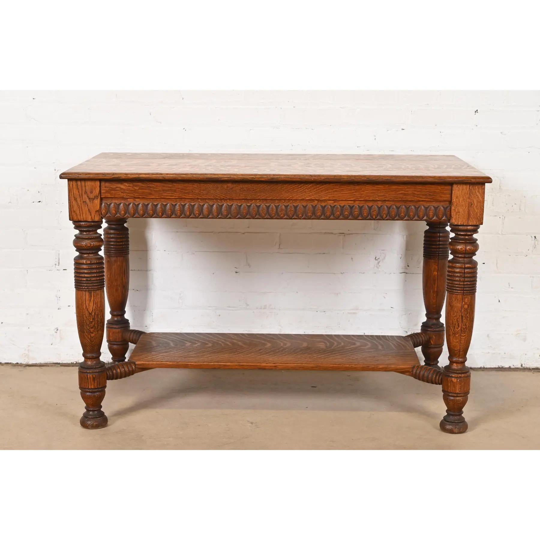 Table de bureau ou de bibliothèque ancienne victorienne en chêne tigré de style R. J. Horner en vente 5
