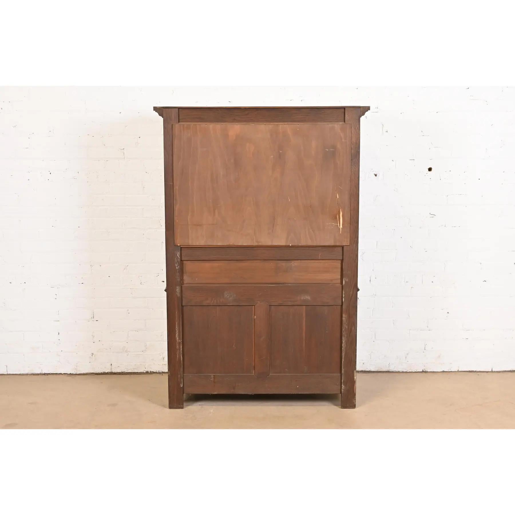 R. J. Horner Style English Jacobean Carved Oak Bar Cabinet, Circa 1900 For Sale 6