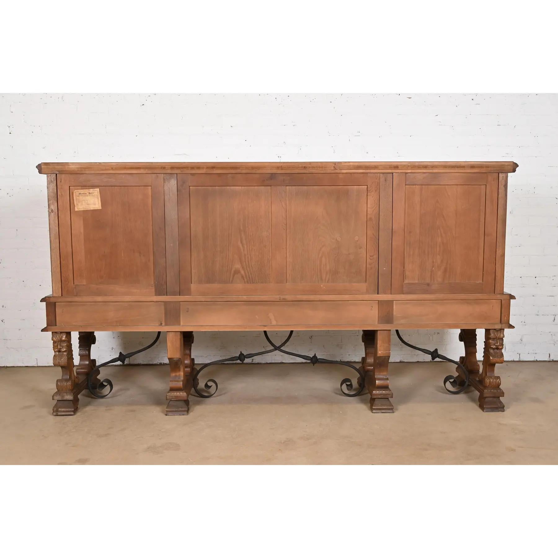 R. J. Horner Style Renaissance Revival Monumental Ornate Carved Oak Sideboard For Sale 4