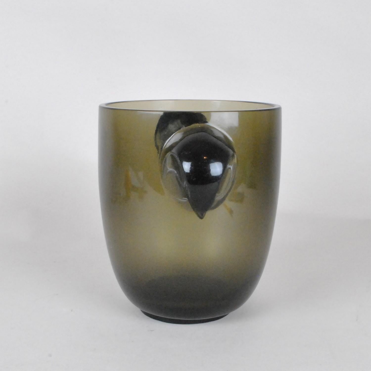 Glass R Lalique, Albert Or 'falcon Heads' Vase, Art Nouveau, 20th Century For Sale