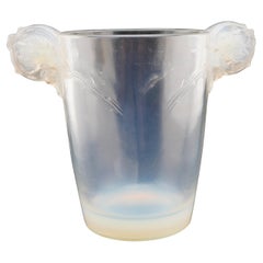 R Lalique Jarrón Chamarande circ 1928