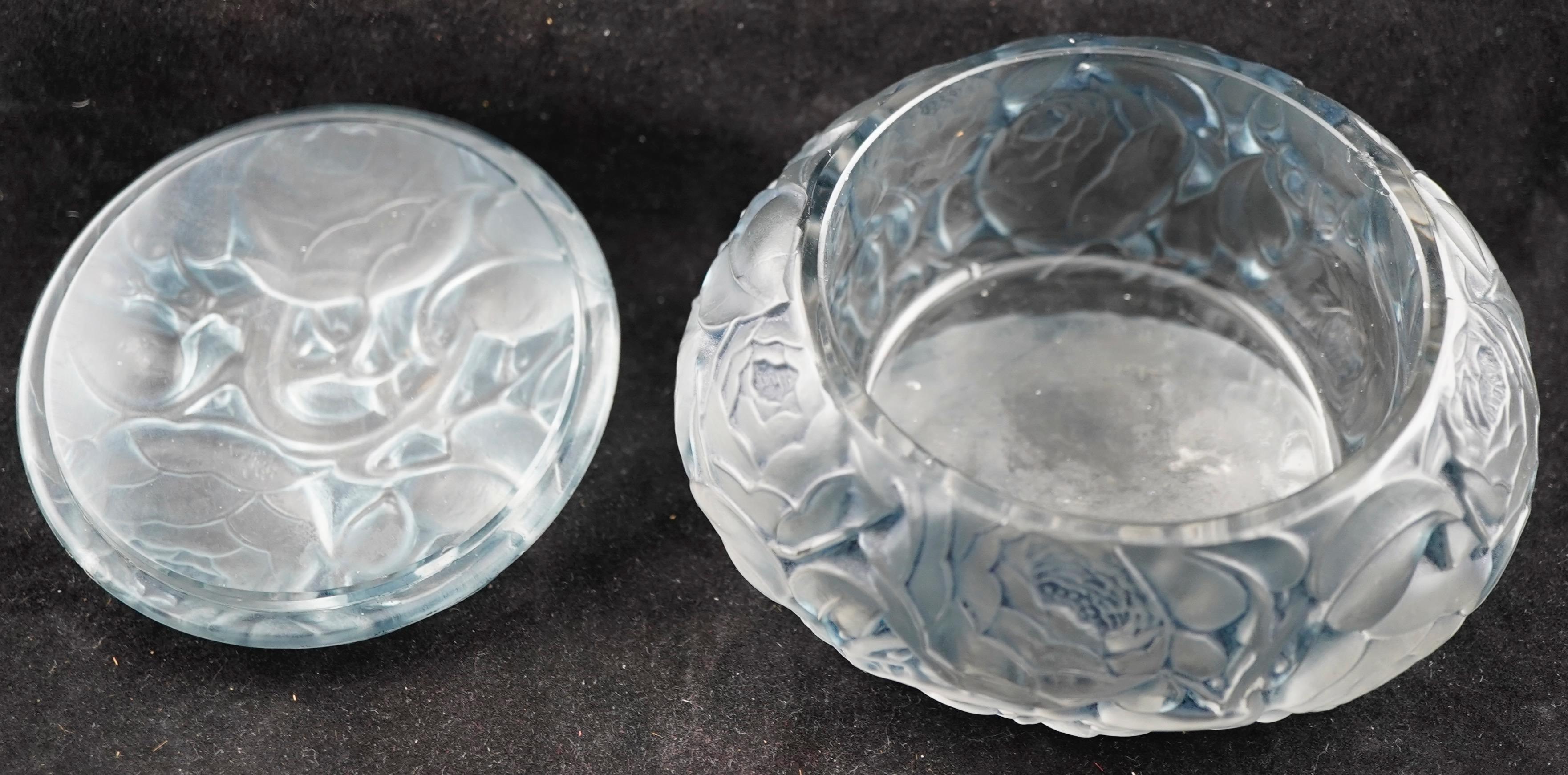 R Lalique Dinard Box Blue Patina In Good Condition For Sale In Sarasota, FL