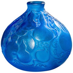 R Lalique Vase 
Courges
, Electric Blue Vase
