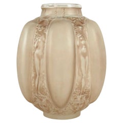 Antique R Lalique, Vase Six Figurines Et Masques