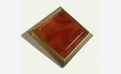 R. MANDLE - Vintage Faux Amber & Gold Tone Brooch - Signed - Late 20th Century