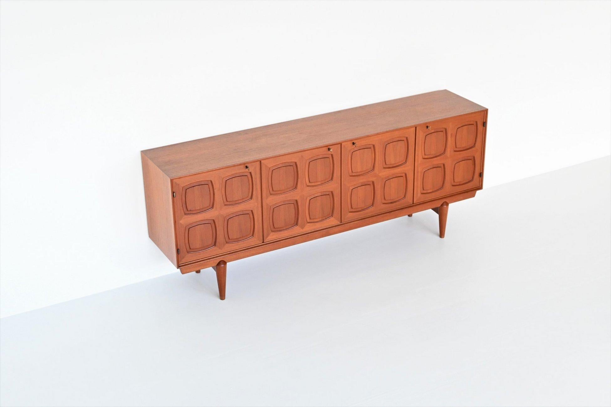 R. Rastad and A. Relling graphic sideboard Gustav Bahus Norway 1960 10