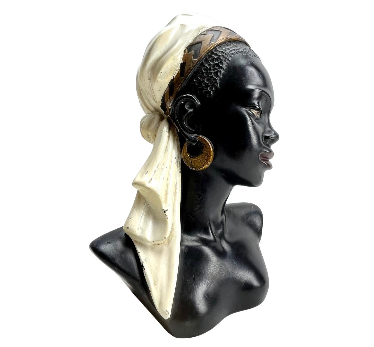 R. Scali G.F762 Signed, Polychrome Ceramic Bust of an Nigerrin 
Made in Belgium

Please don't hesitate to get in touch with any further questions.

   
  



























