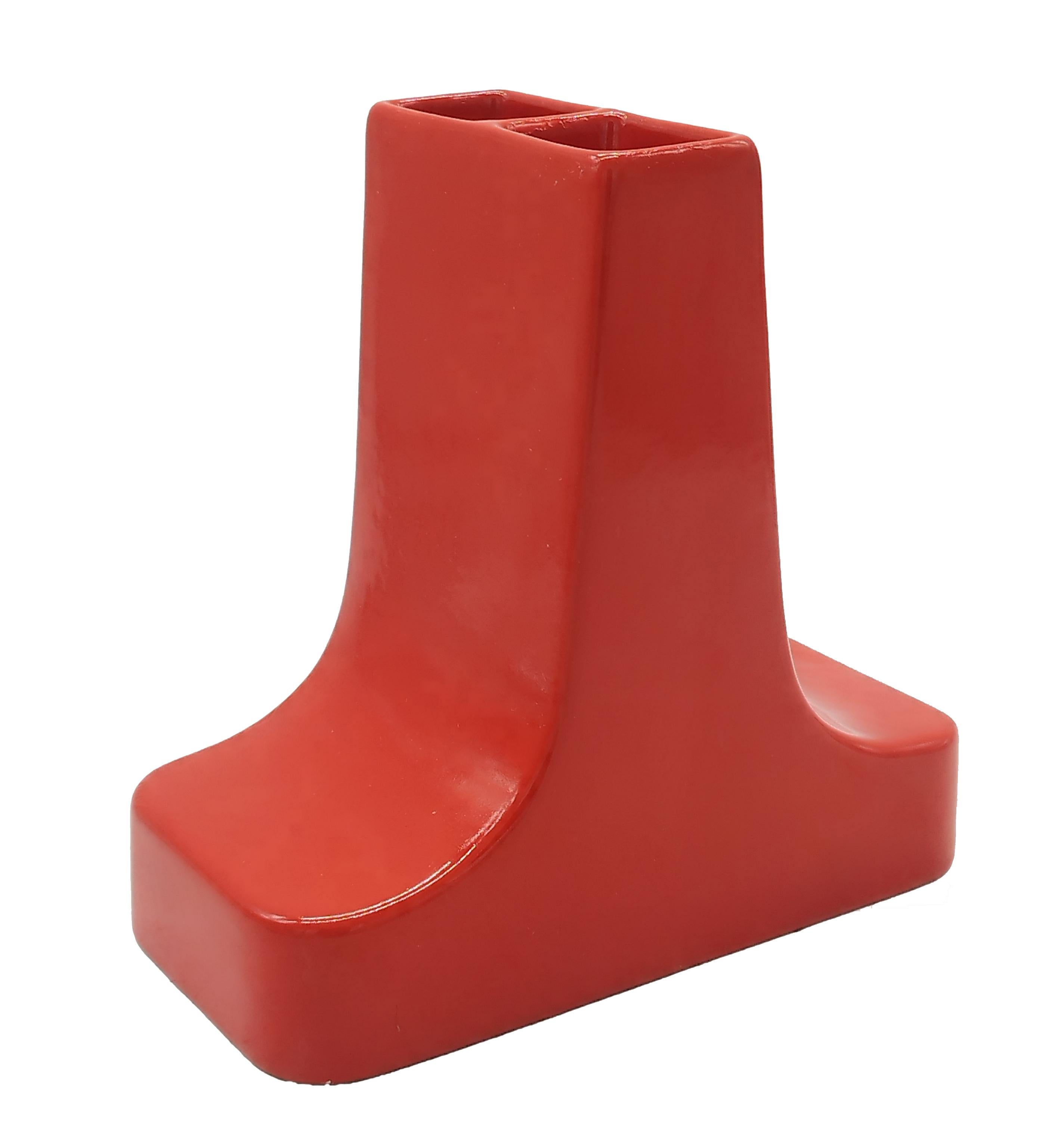 Orange glazed ceramic vase mod. 2040 designed by R. Semenzato for the Italian firm P.U.K. Muggio' in the 1970s.
