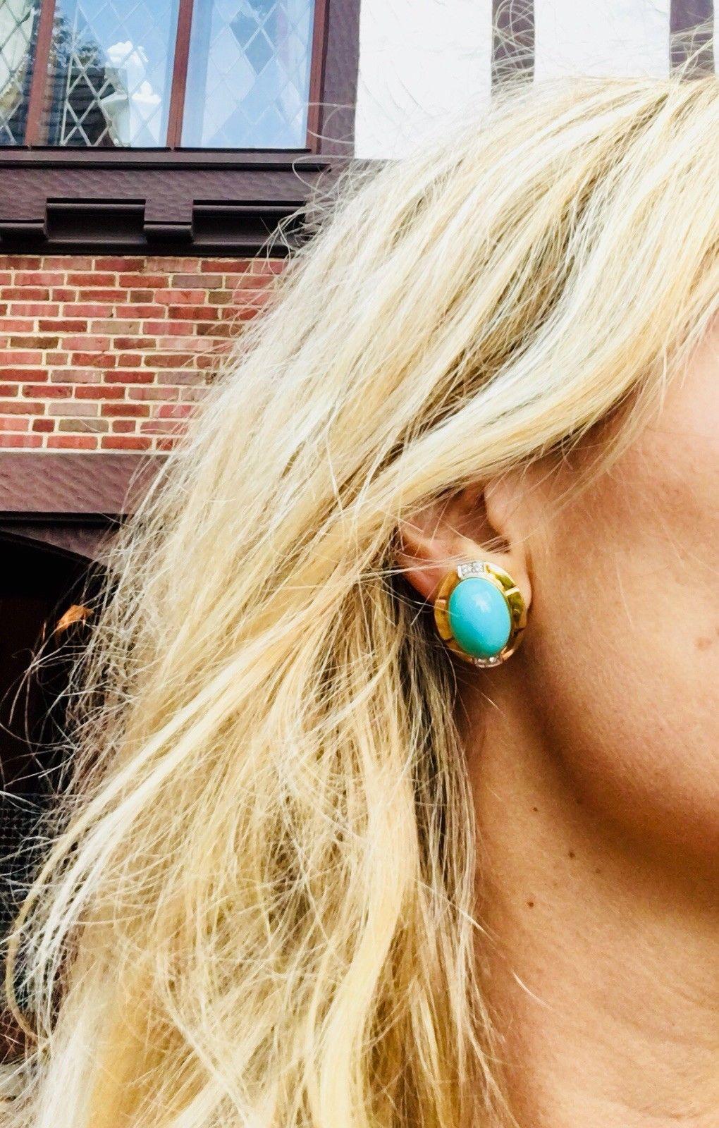 R. Stone Retro 18 Karat Gold Turquoise Cabochon Clip Drop Earrings 1