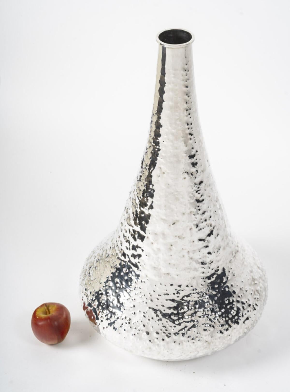 R. VALLE – Large 20th Century Solid Silver Vase – Northern Italy For Sale 6