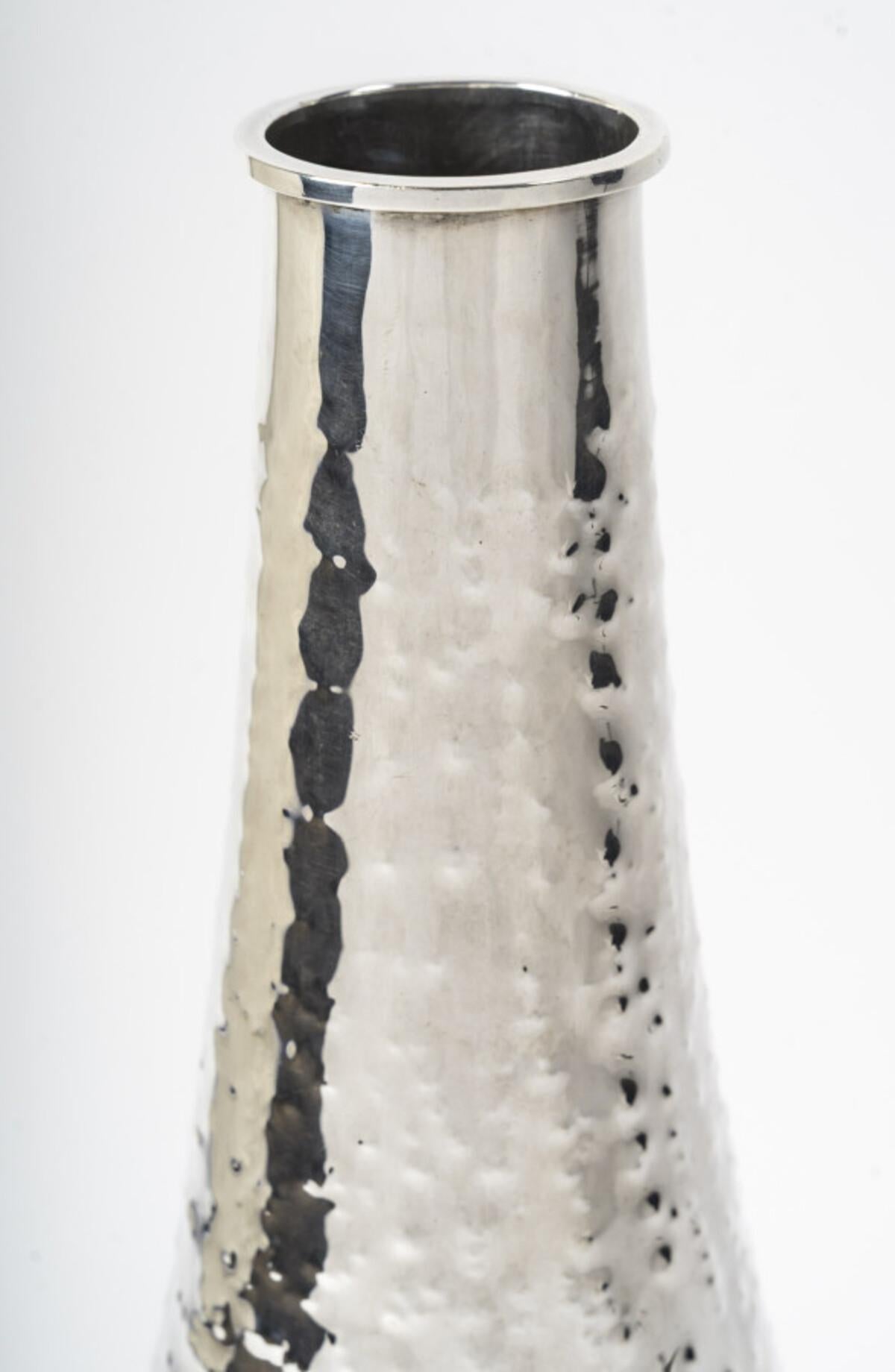 R. VALLE – Large 20th Century Solid Silver Vase – Northern Italy For Sale 9