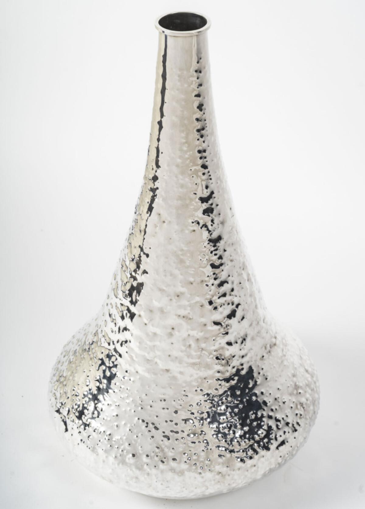 R. VALLE – Large 20th Century Solid Silver Vase – Northern Italy For Sale 5
