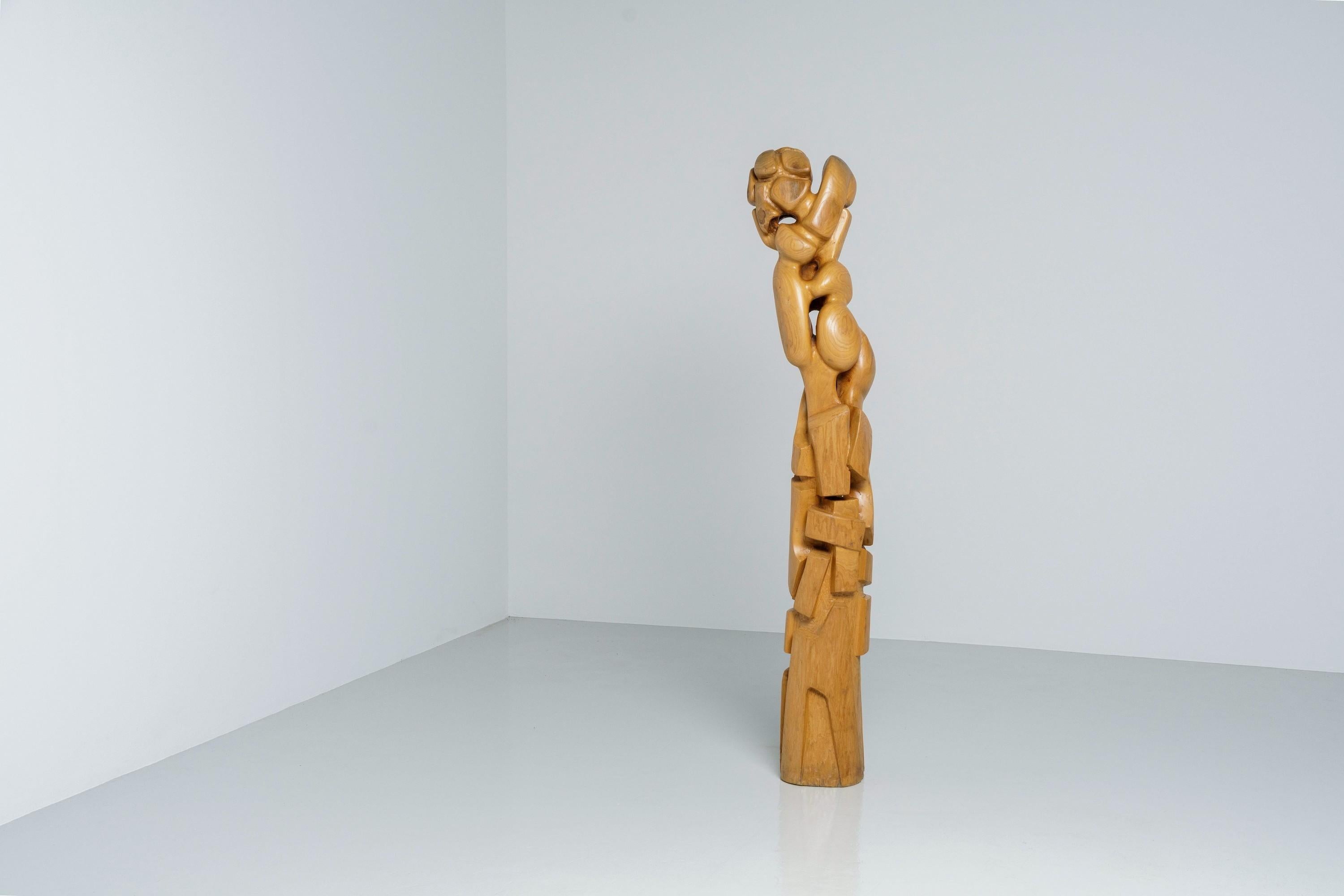 Sculpture TOTEM abstraite Hollande R van 't Zelfde des années 1970 en vente 4